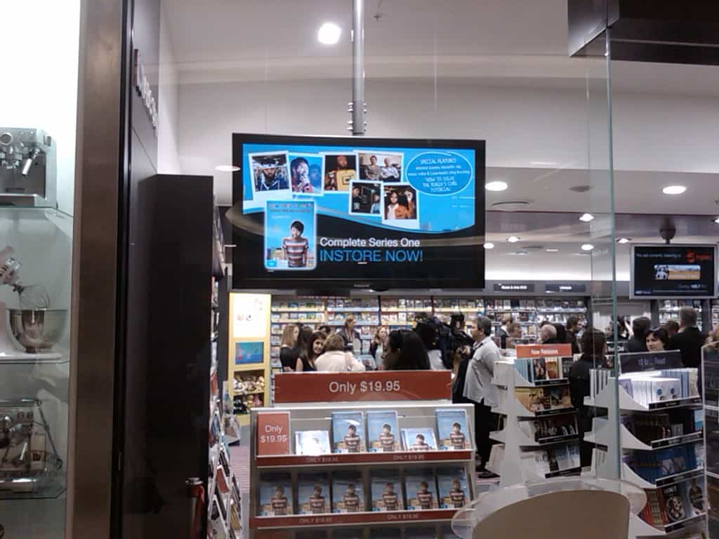 Advertise Me - Digital Signage ABC Shop Window