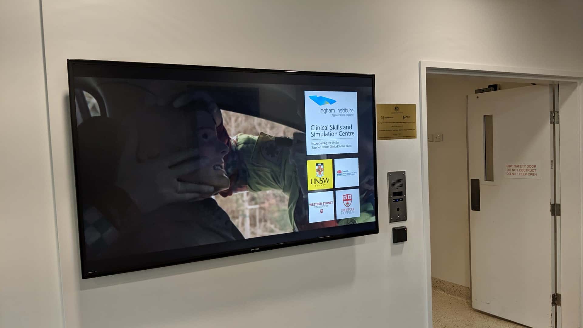 Advertise Me - Digital Signage UNSW Skills Centre