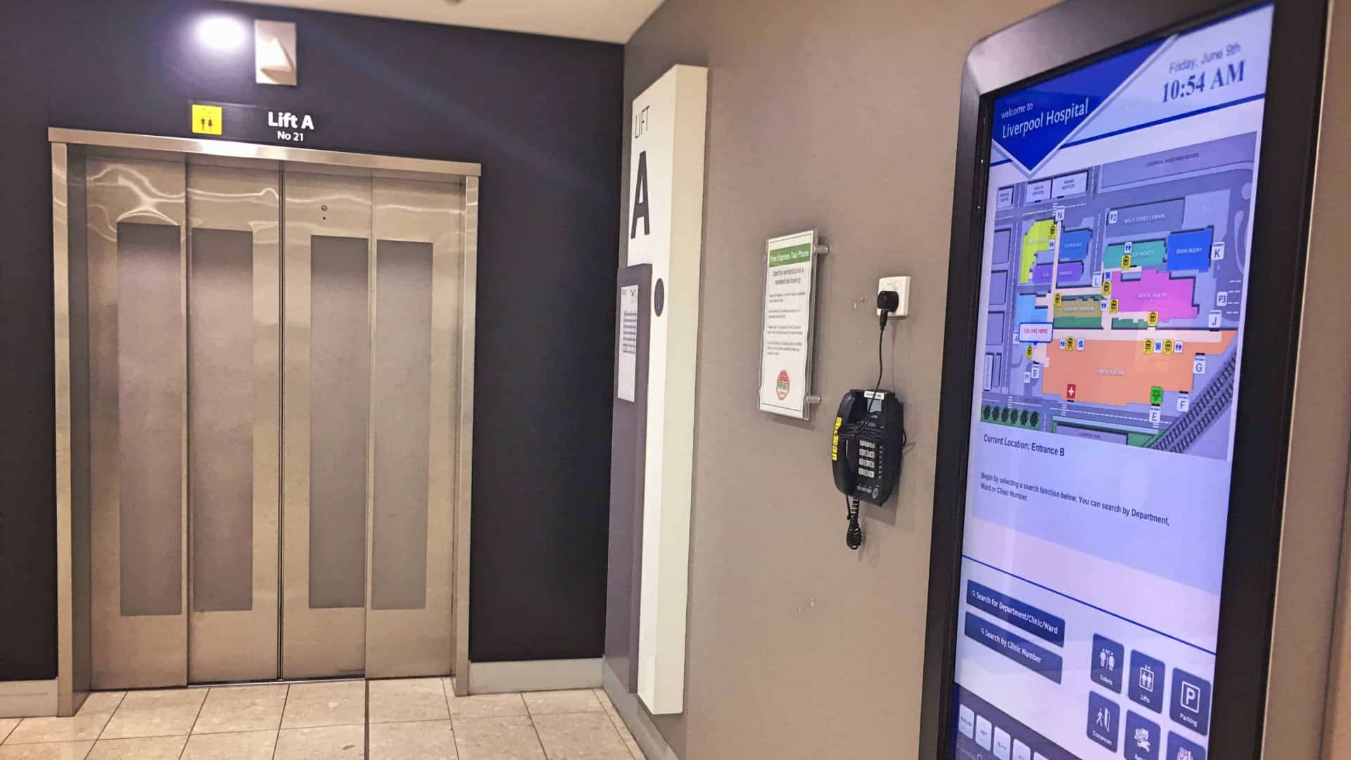 Advertise Me Digital Wayfinding Liverpool Hospital 3